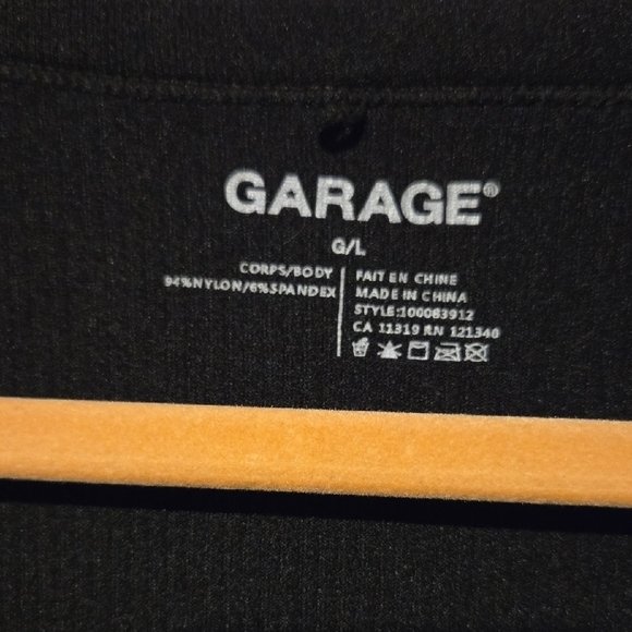 Garage Black Long Sleeve V Neck Crop Top Size Large - Picture 3 of 7